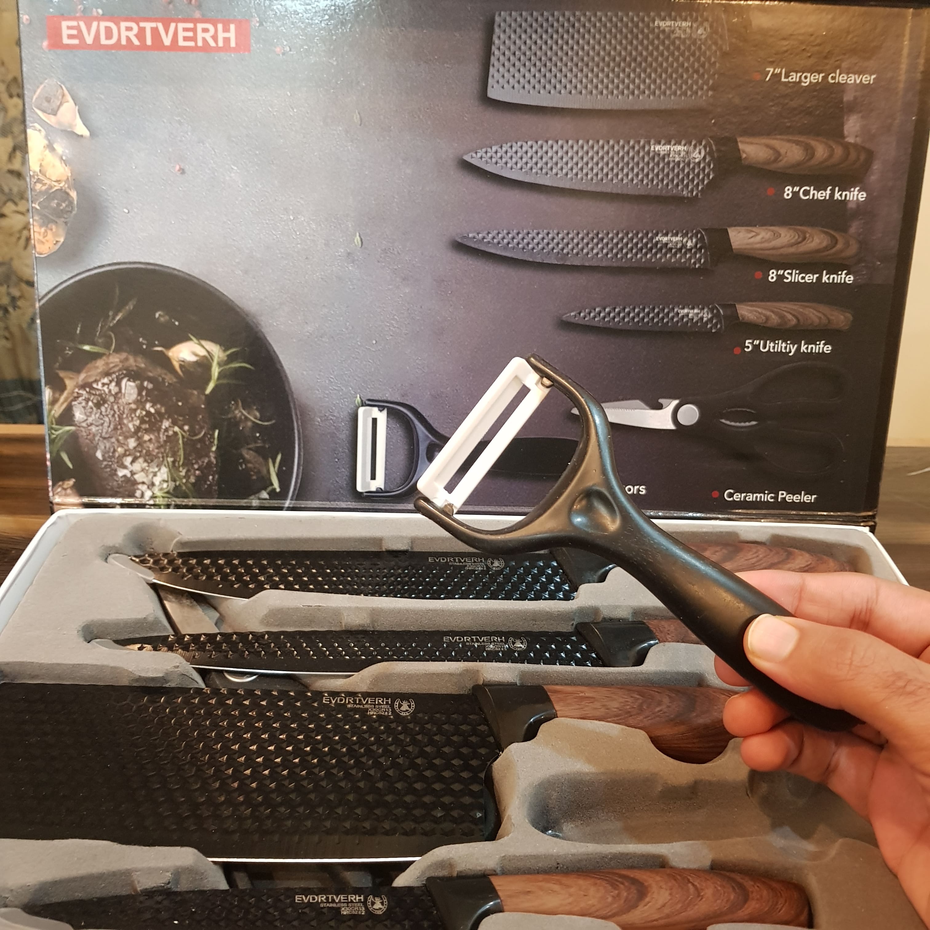 EVDRTVERH  Knife  Set